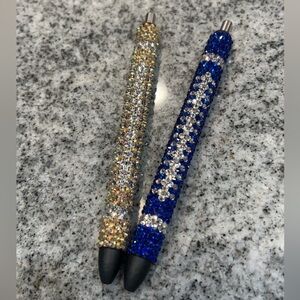 🏈 Blue Football Rhinestone Gel Pen